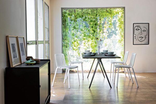 Magis-plato-chair-ambient-white-thumb